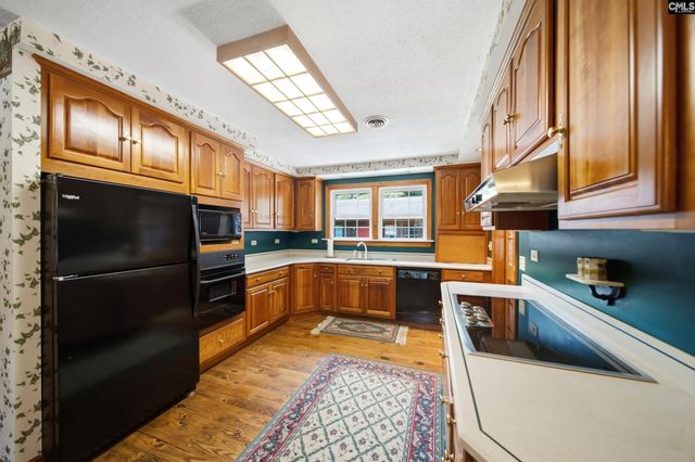 1126 Lee Circle, West Columbia, SC 29170