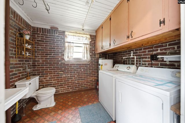 1126 Lee Circle, West Columbia, SC 29170