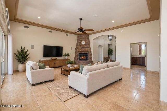 5667 Calle De Paradise, Las Cruces, NM 88011