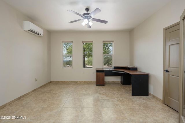 5667 Calle De Paradise, Las Cruces, NM 88011
