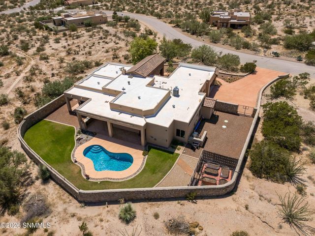 5667 Calle De Paradise, Las Cruces, NM 88011