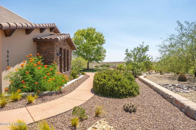 5667 Calle De Paradise, Las Cruces, NM 88011