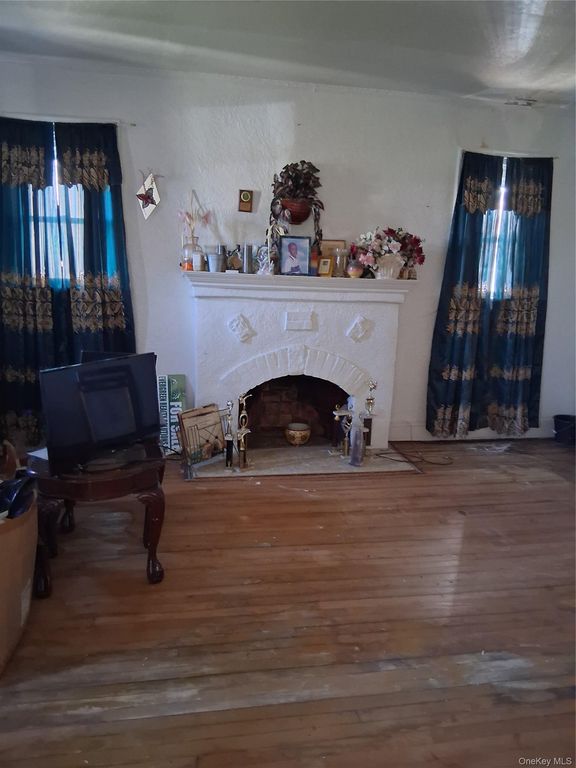 139-23 230th Street, Laurelton, NY 11413 — photo 4