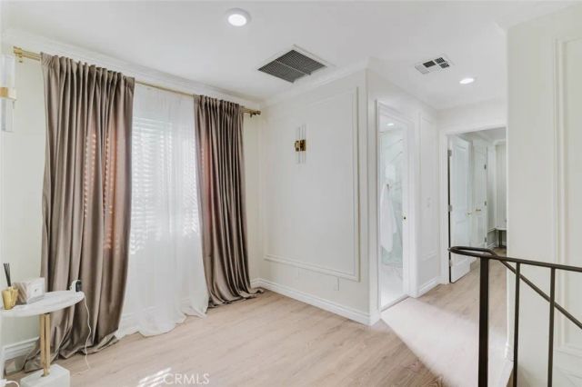 9231 Cedros Avenue, Panorama City, CA 91402