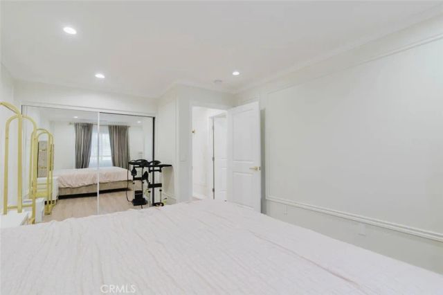9231 Cedros Avenue, Panorama City, CA 91402