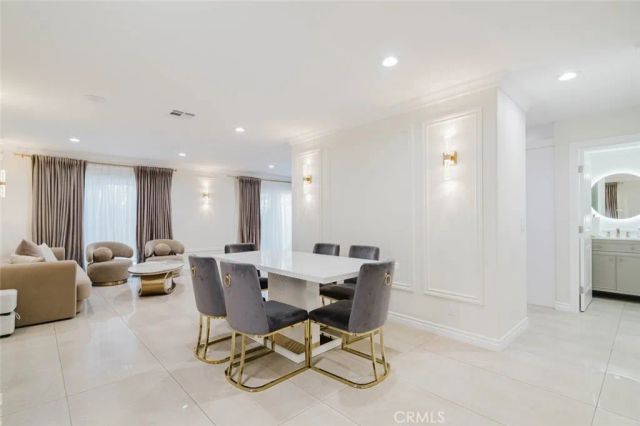 9231 Cedros Avenue, Panorama City, CA 91402