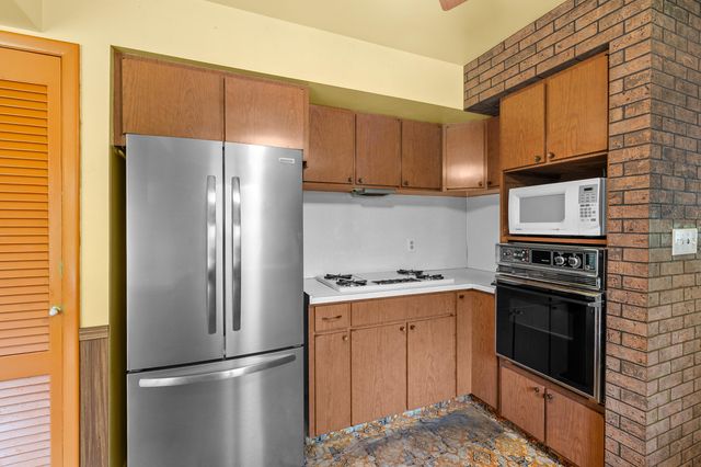 275 Beaumont Drive, Emmett Twp, MI 49014