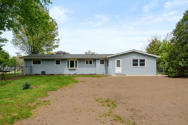 275 Beaumont Drive, Emmett Twp, MI 49014