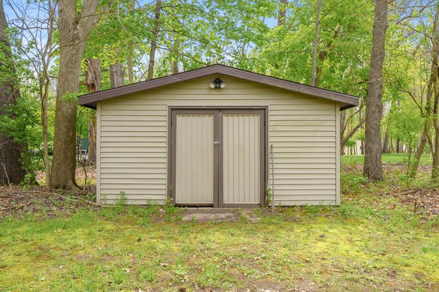 275 Beaumont Drive, Emmett Twp, MI 49014