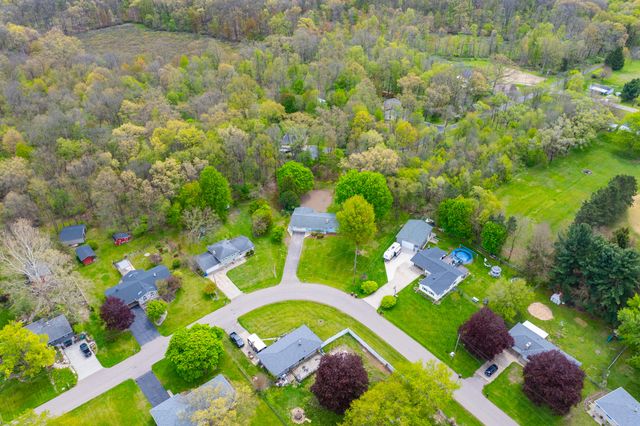 275 Beaumont Drive, Emmett Twp, MI 49014