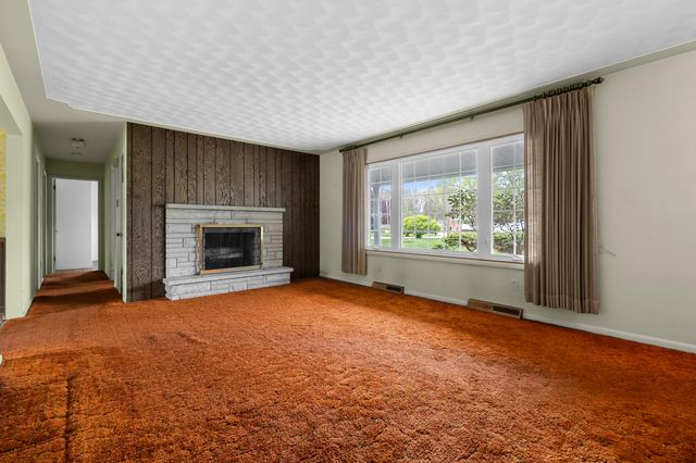 275 Beaumont Drive, Emmett Twp, MI 49014