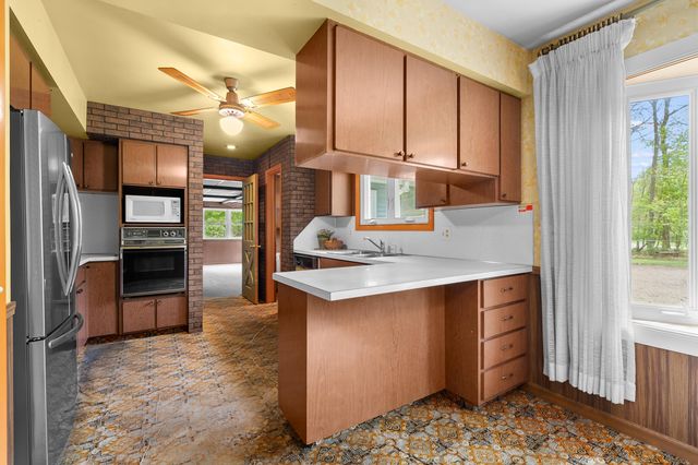 275 Beaumont Drive, Emmett Twp, MI 49014
