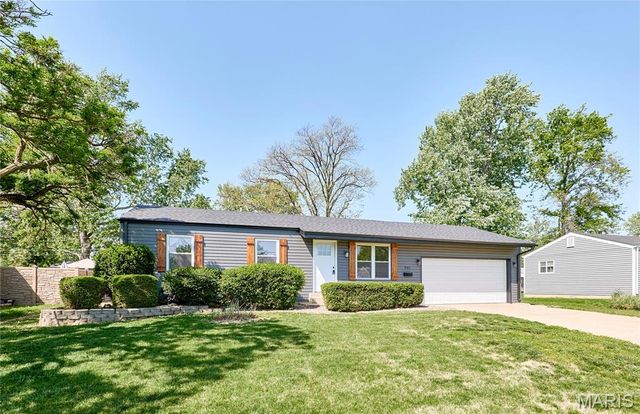 901 Love Drive, O'fallon, MO 63366