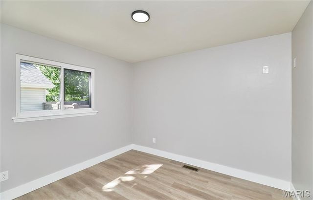 901 Love Drive, O'fallon, MO 63366