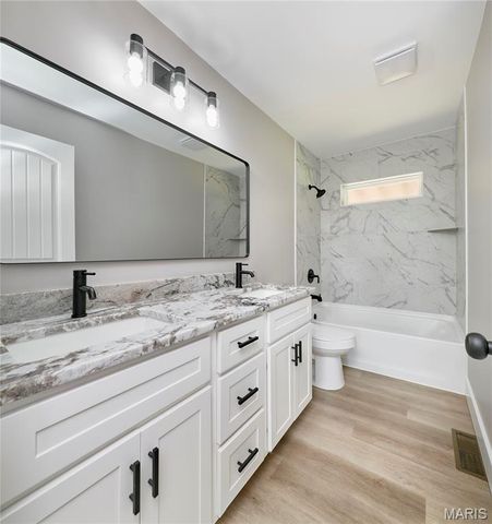 901 Love Drive, O'fallon, MO 63366