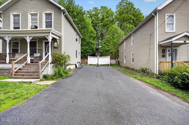 115 Orchard Avenue, Troy, NY 12180