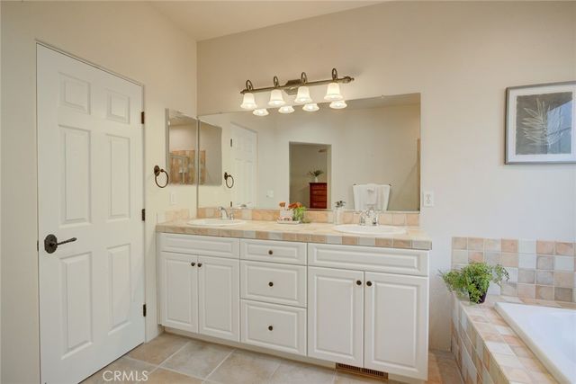 544 Stoneridge Drive, San Luis Obispo, CA 93401