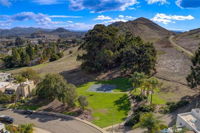 544 Stoneridge Drive, San Luis Obispo, CA 93401