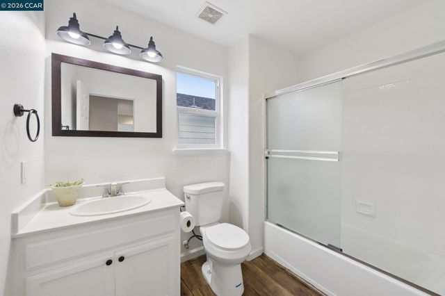 2919 Kennsington Ln, Tracy, CA 95377