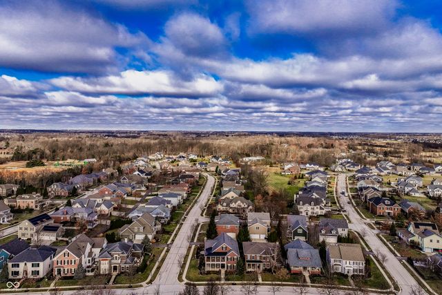 6655 Westminster Drive, Zionsville, IN 46077