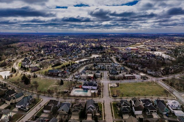 6655 Westminster Drive, Zionsville, IN 46077