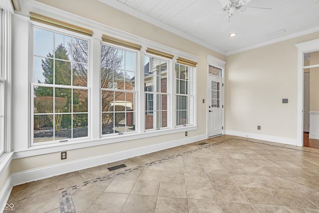 6655 Westminster Drive, Zionsville, IN 46077