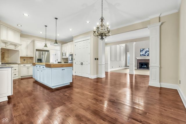 6655 Westminster Drive, Zionsville, IN 46077