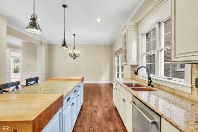 6655 Westminster Drive, Zionsville, IN 46077