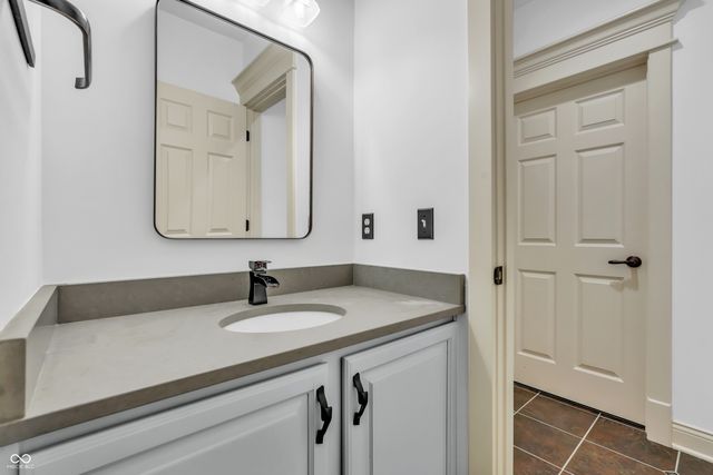 6655 Westminster Drive, Zionsville, IN 46077