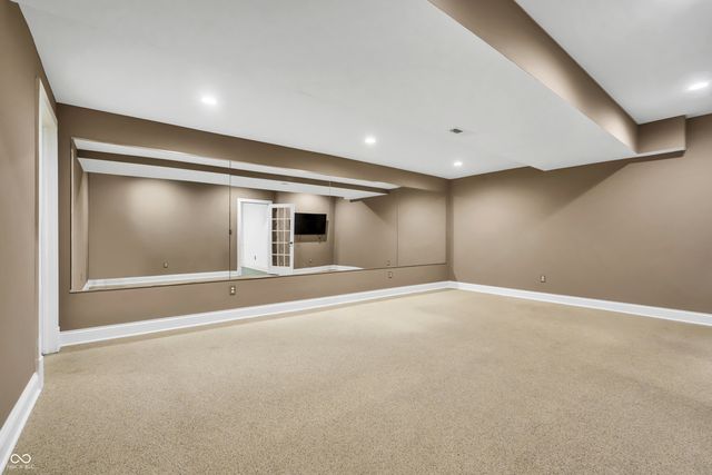 6655 Westminster Drive, Zionsville, IN 46077