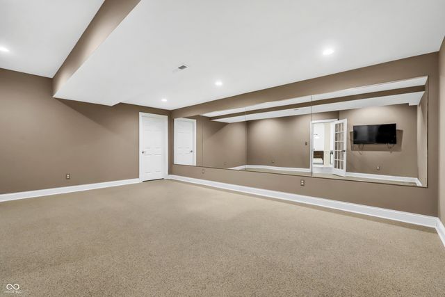 6655 Westminster Drive, Zionsville, IN 46077