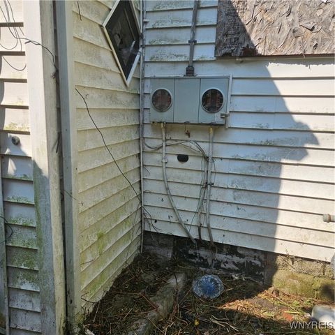 950 Northampton Street, Buffalo, NY 14211