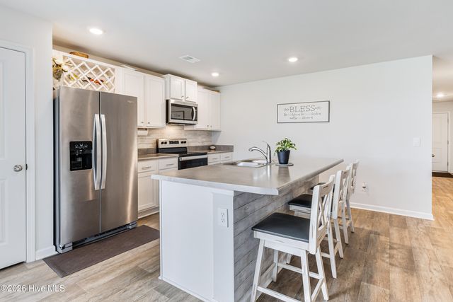 181 Murrelet Court NE, Bolivia, NC 28422