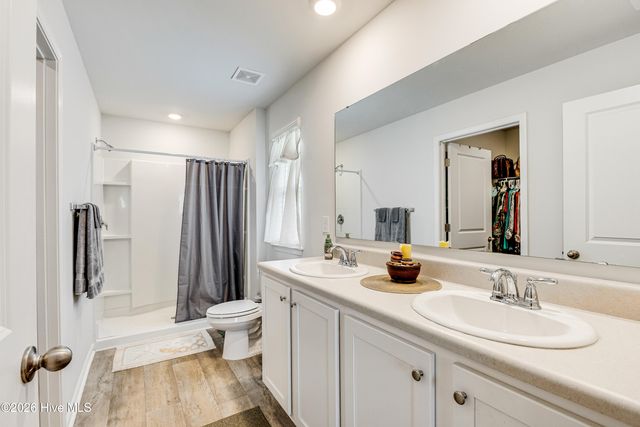 181 Murrelet Court NE, Bolivia, NC 28422