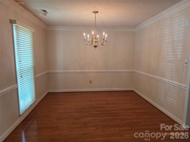 7513 Red Oak Lane, Charlotte, NC 28226