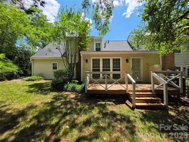 7513 Red Oak Lane, Charlotte, NC 28226