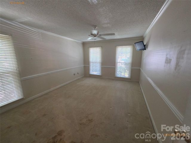 7513 Red Oak Lane, Charlotte, NC 28226