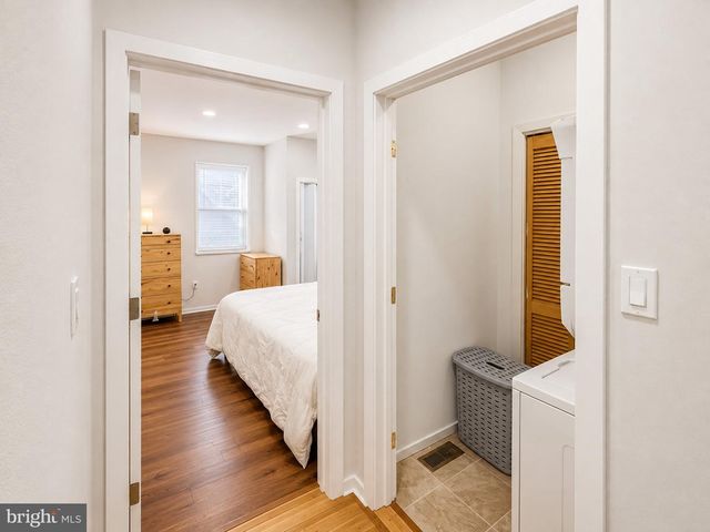 1232 N 15TH ST, Philadelphia, PA 19121