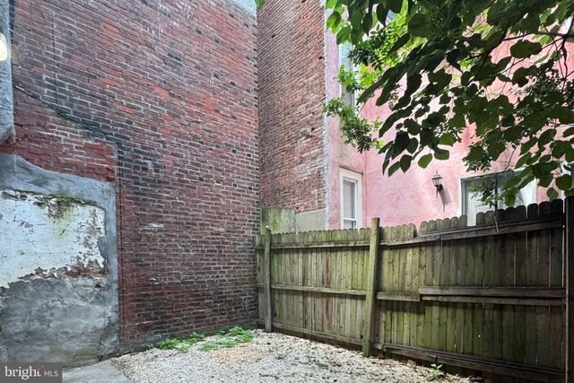 1232 N 15TH ST, Philadelphia, PA 19121