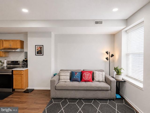 1232 N 15TH ST, Philadelphia, PA 19121