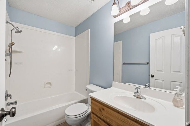 325 W WILLOW WAY, Pleasant View, UT 84414