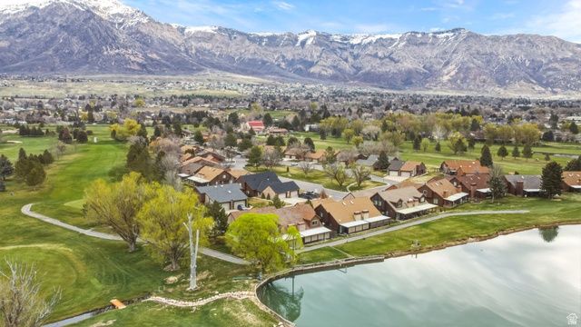 325 W WILLOW WAY, Pleasant View, UT 84414