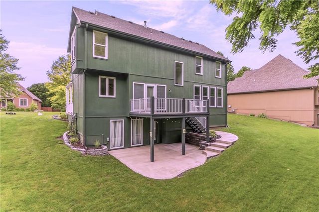 9027 N Manning Avenue, Kansas City, MO 64157