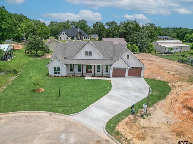 17512 Sugar Bluff Ln, Flint, TX 75762