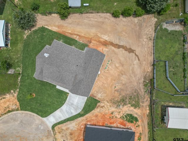 17512 Sugar Bluff Ln, Flint, TX 75762