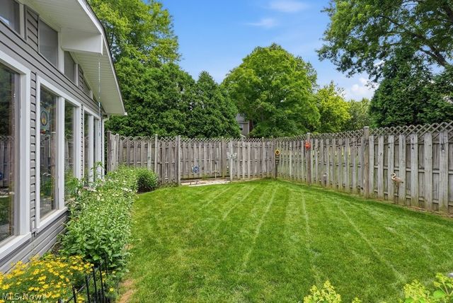 187 Fox Run Drive, Munroe Falls, OH 44262