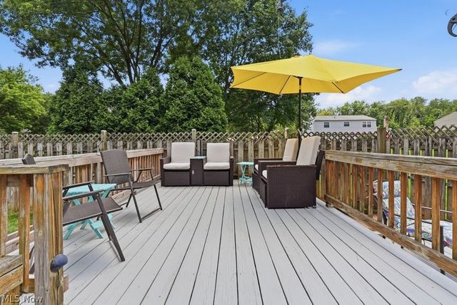 187 Fox Run Drive, Munroe Falls, OH 44262