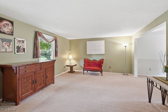 187 Fox Run Drive, Munroe Falls, OH 44262