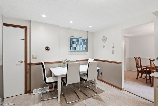 187 Fox Run Drive, Munroe Falls, OH 44262