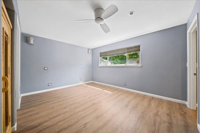 7171 Westmoreland Way, Sacramento, CA 95831